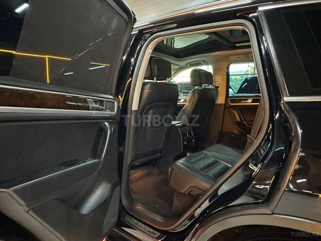 Volkswagen Touareg 2013, 212,200 km - 3.6 l - Bakı