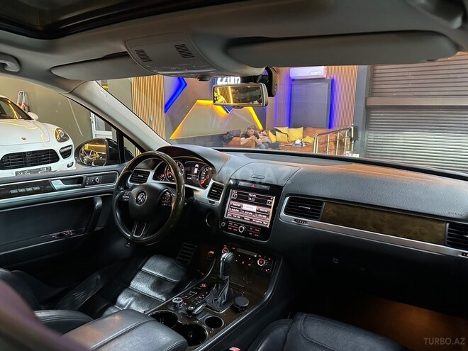 Volkswagen Touareg 2013, 212,200 km - 3.6 l - Bakı