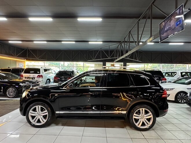 Volkswagen Touareg 2013, 212,200 km - 3.6 l - Bakı