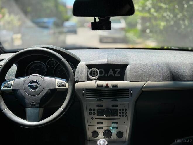 Opel Astra-13