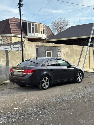 Chevrolet Cruze-3