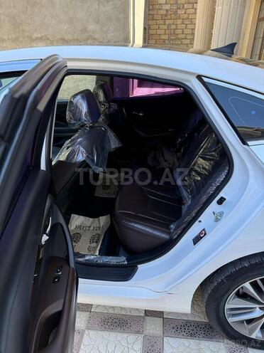 Hyundai Grandeur-16