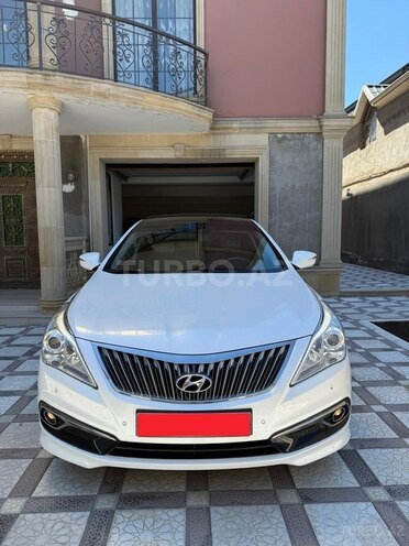 Hyundai Grandeur-1