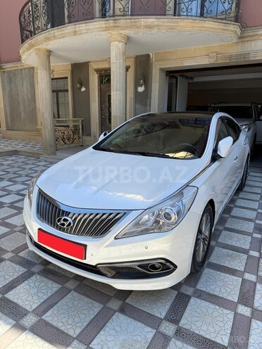 Hyundai Grandeur-9
