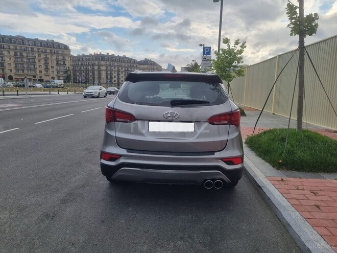 Hyundai Santa Fe-2