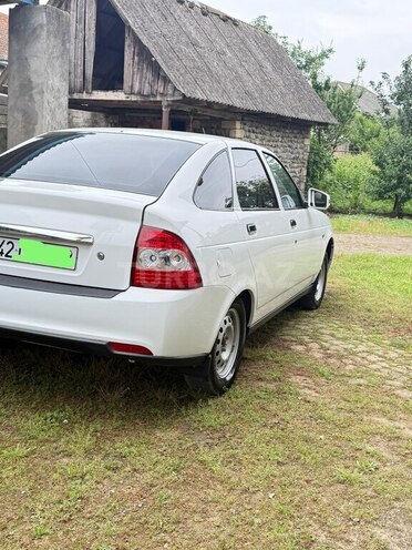 LADA (VAZ) Priora-8