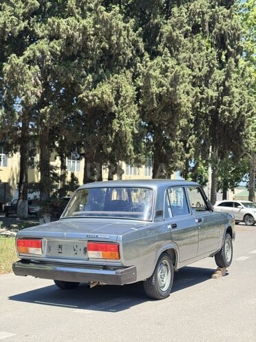 LADA (VAZ) 2107-5