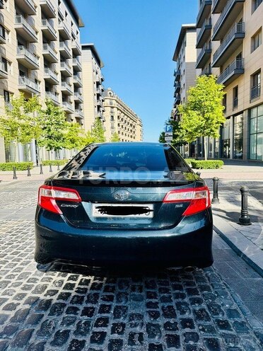 Toyota Camry-2
