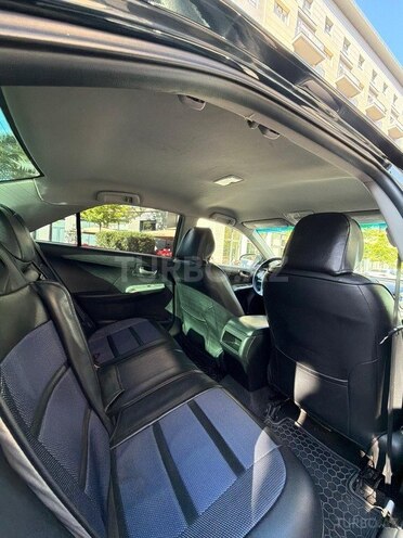 Toyota Camry-6