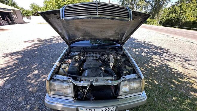 Mercedes E 220-5