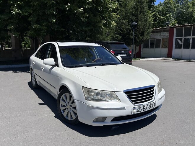 Hyundai Sonata-1