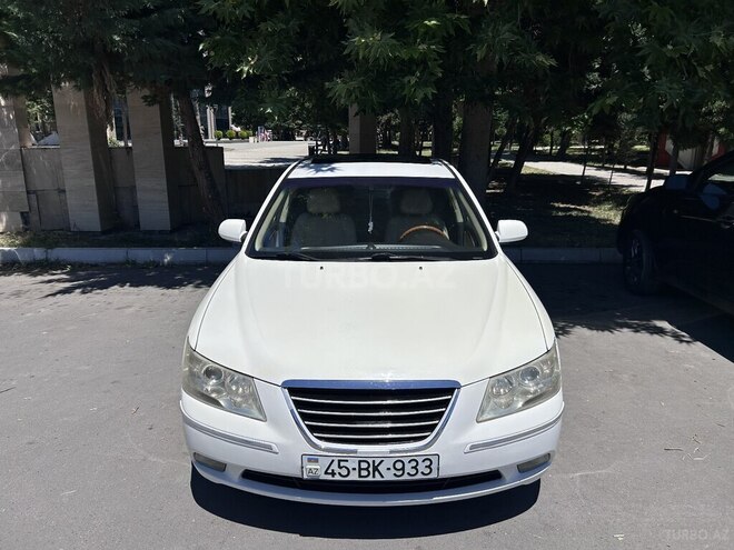 Hyundai Sonata-14