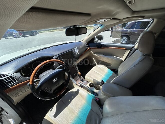 Hyundai Sonata-18