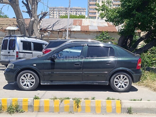 Opel Astra-3
