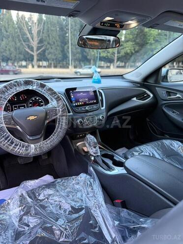 Chevrolet Malibu-5