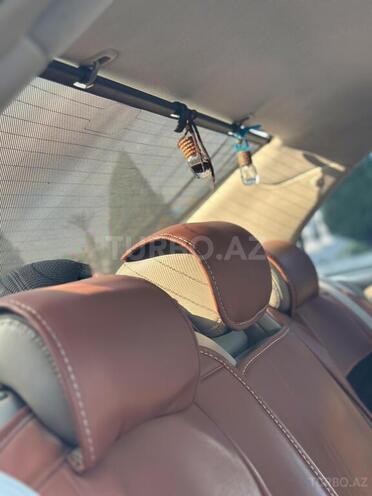 Hyundai Sonata-16