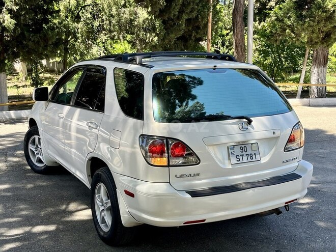 Lexus RX 300-9