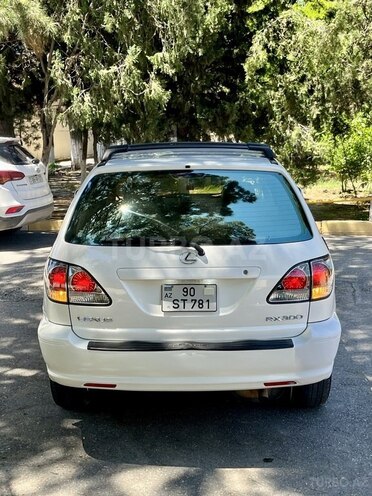 Lexus RX 300-6