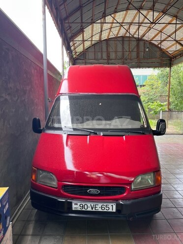 Ford Transit-1