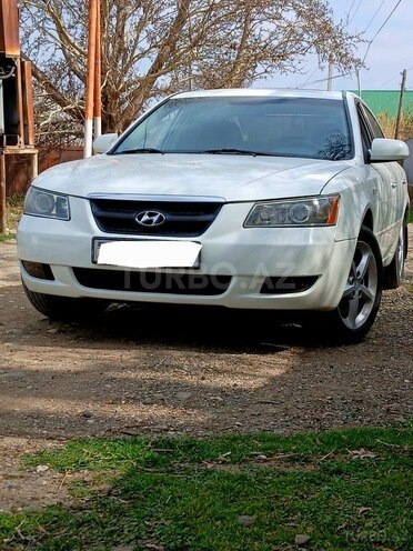 Hyundai Sonata-20