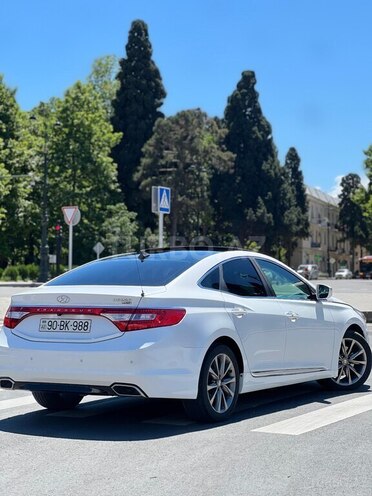 Hyundai Grandeur-8