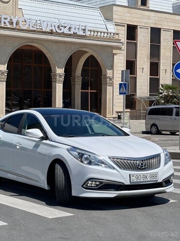 Hyundai Grandeur-7