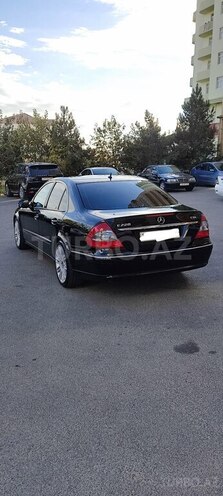 Mercedes E 220-4