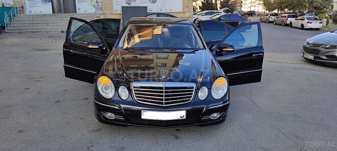 Mercedes E 220-5