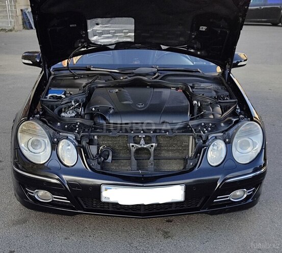Mercedes E 220-10