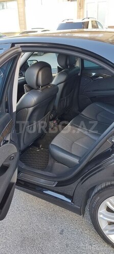 Mercedes E 220-9
