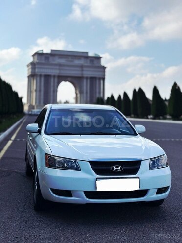 Hyundai Sonata-18