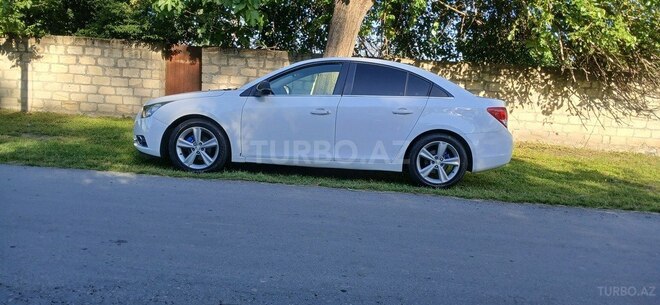 Chevrolet Cruze-4