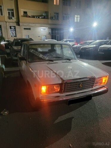 LADA (VAZ) 2107-6