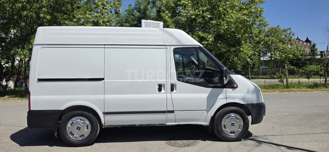Ford Transit 2006, 200,000 km - 2.2 l - Quba
