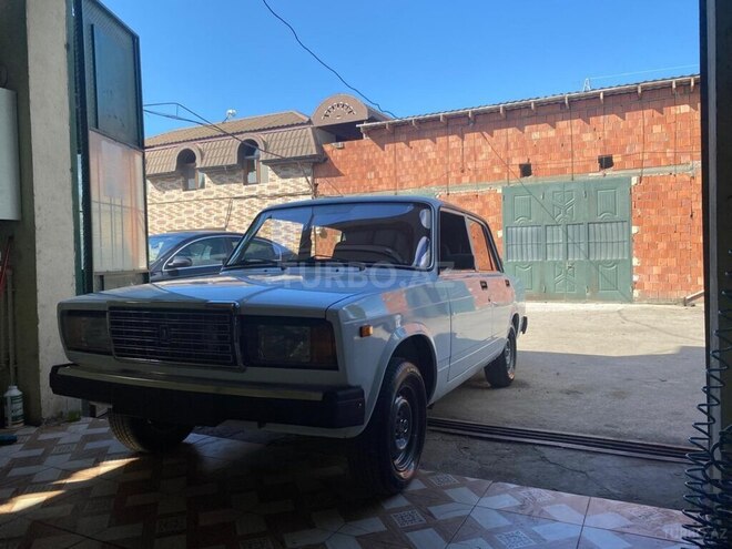 LADA (VAZ) 2107-5