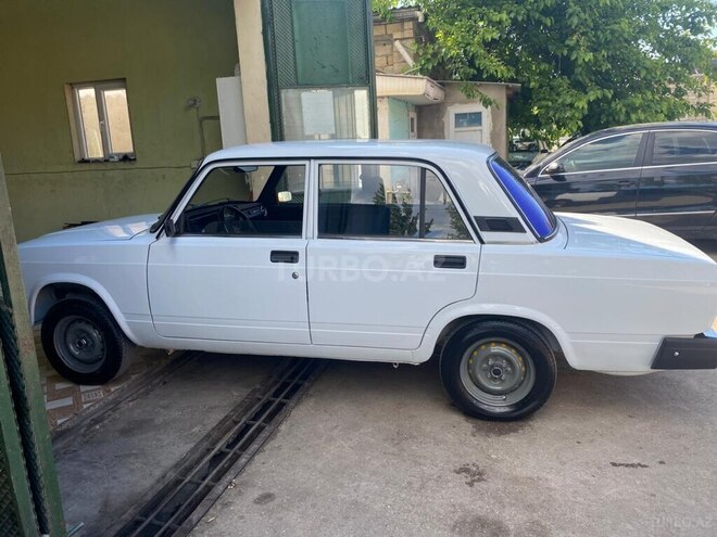 LADA (VAZ) 2107-8