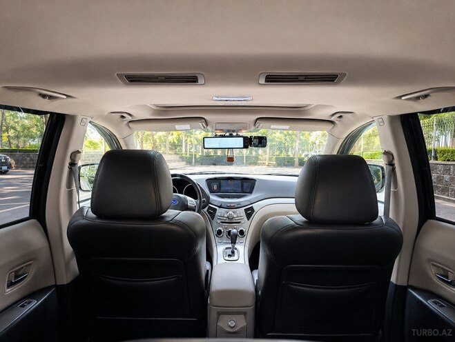 Subaru Tribeca-8