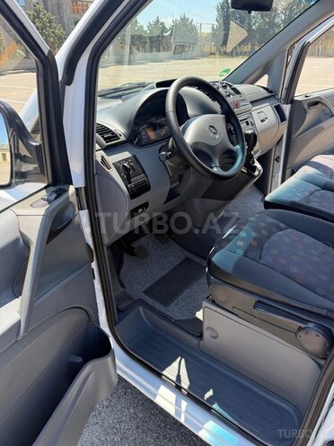 Mercedes Vito-13