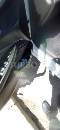 Chevrolet Onix-11