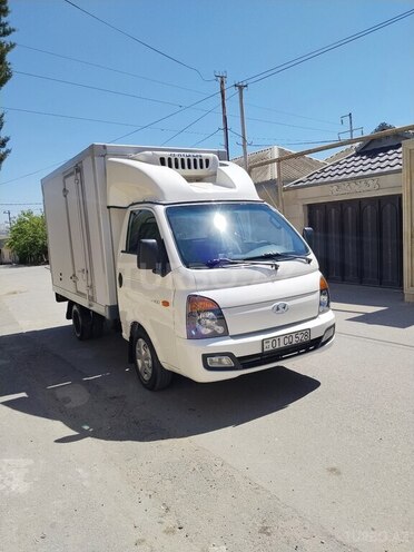 Hyundai H 100-1