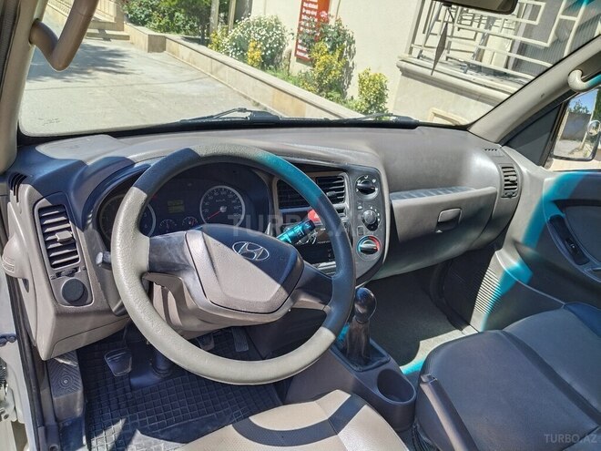 Hyundai H 100-6