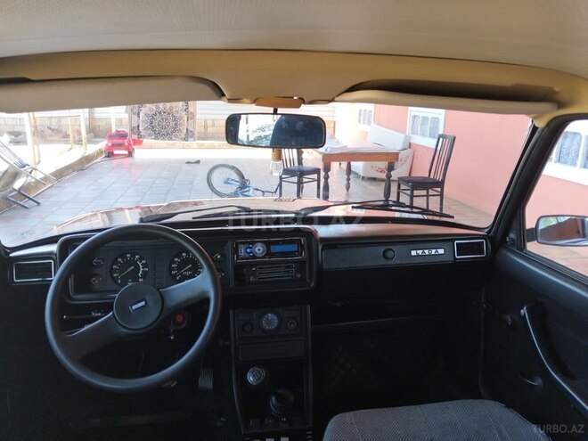 LADA (VAZ) 2107-10
