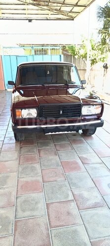 LADA (VAZ) 2107-1
