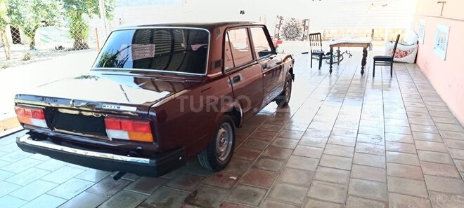 LADA (VAZ) 2107-4