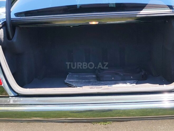 Mercedes E 240-18