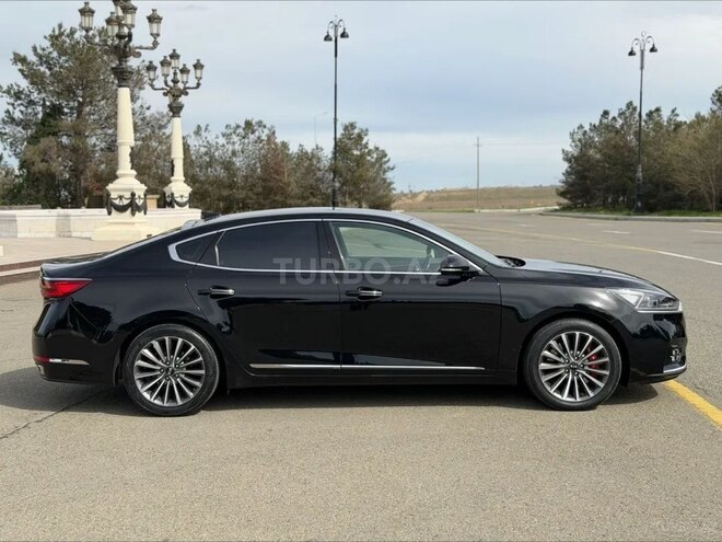 Kia K7-11