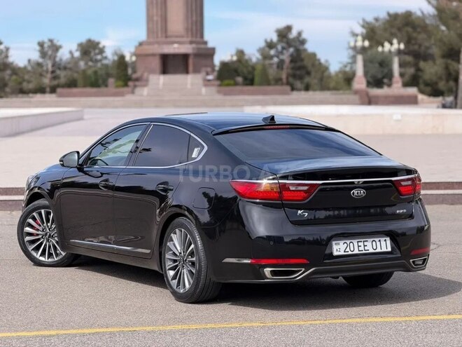 Kia K7-4