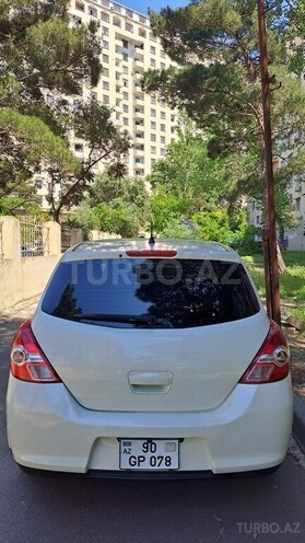 Nissan Tiida-2