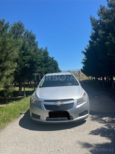 Chevrolet Cruze-1