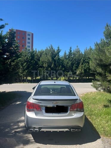 Chevrolet Cruze-4